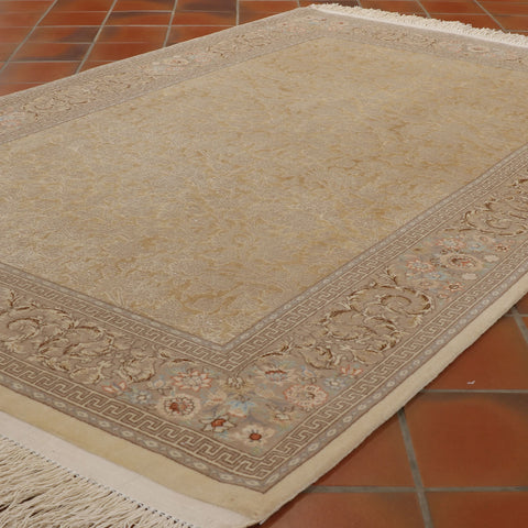 Fine part silk handmade Oriental Isfahan rug - CB262510