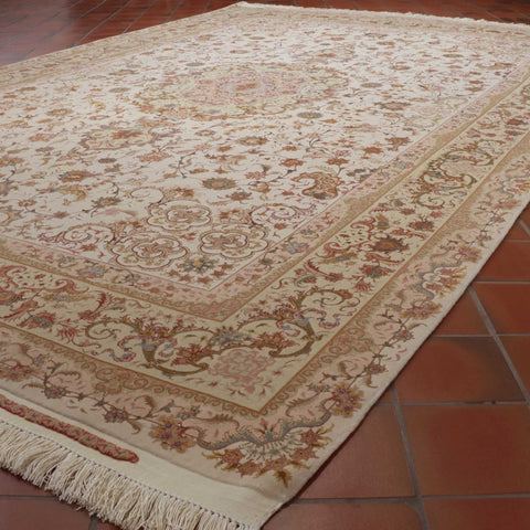 Handmade extra fine Oriental Tabriz carpet - WS308692