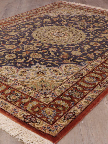 Handmade Oriental Qum wool and silk rug - CB309276