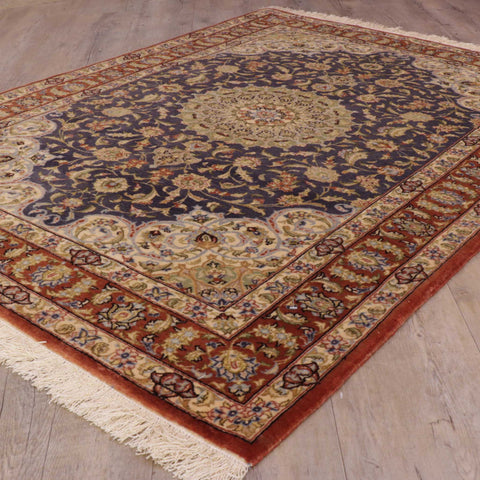 Handmade Oriental Qum wool and silk rug - CB309276