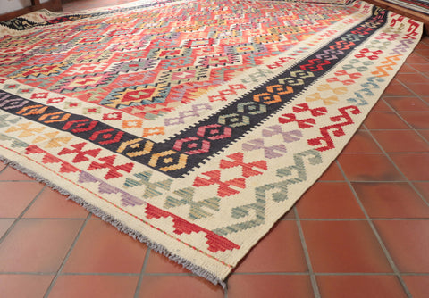 Handmade oversize Afghan Kilim - WS309410