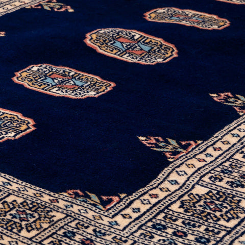 Handmade Pakistan Bokhara rug - 310387